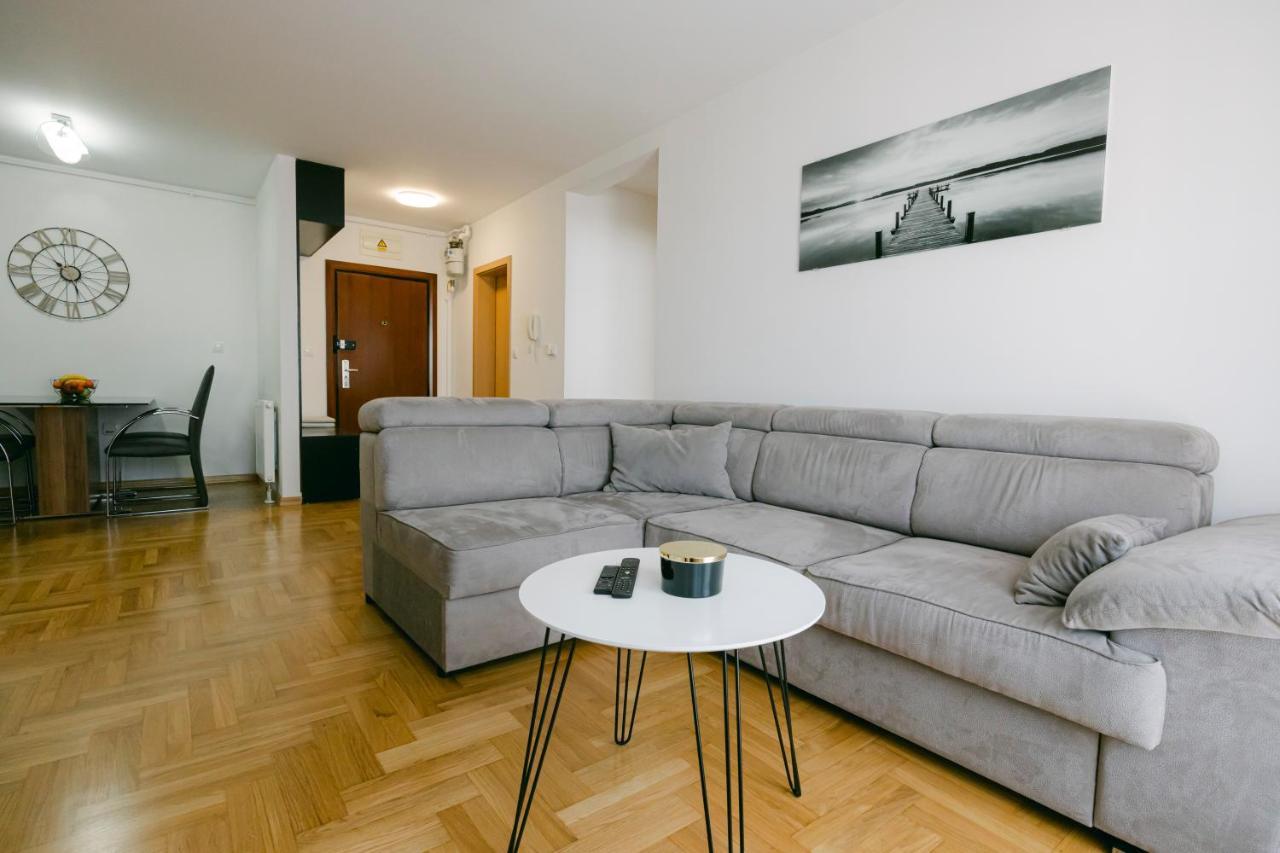 Ladenta Apartman*** Zagreb Extérieur photo